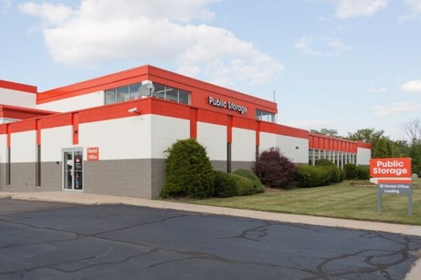 Public Storage - Madison Heights - 1020 W 13 Mile Rd - 1020 W 13 Mile Rd
