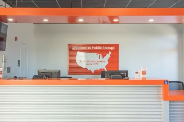 Public Storage - Raleigh - 1400 Capital Blvd - 1400 Capital Blvd