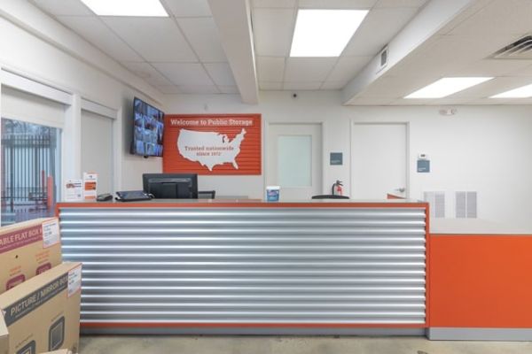Public Storage - Charlotte - 4025 E WT Harris Blvd - 4025 E WT Harris Blvd