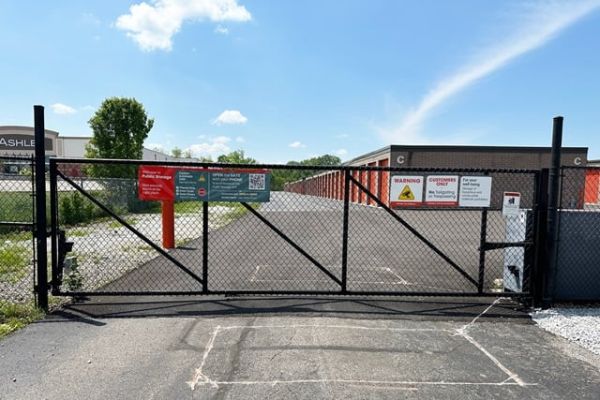 Public Storage - Medina - 3990 Pearl Rd - 3990 Pearl Rd
