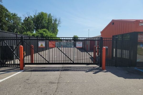 Public Storage - Clarksville - 1012 Applegate Lane - 1012 Applegate Lane