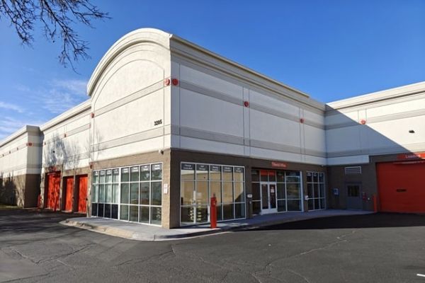 Public Storage - Plymouth - 3205 Ranchview Lane N - 3205 Ranchview Lane N