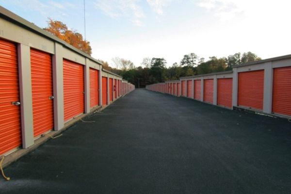 Public Storage - Apex - 2110 Ten Ten Rd - 2110 Ten Ten Rd