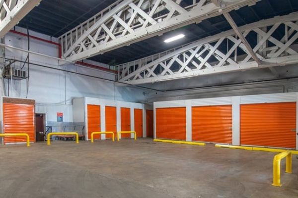Public Storage - Wallington - 3 Curie Ave - 3 Curie Ave
