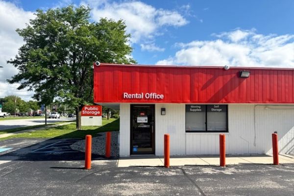 Public Storage - Greenfield - 4750 S 108th Street - 4750 S 108th Street