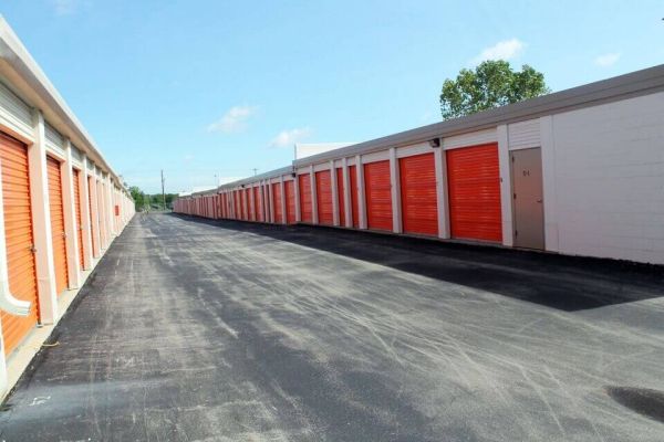 Public Storage - Greenfield - 4750 S 108th Street - 4750 S 108th Street