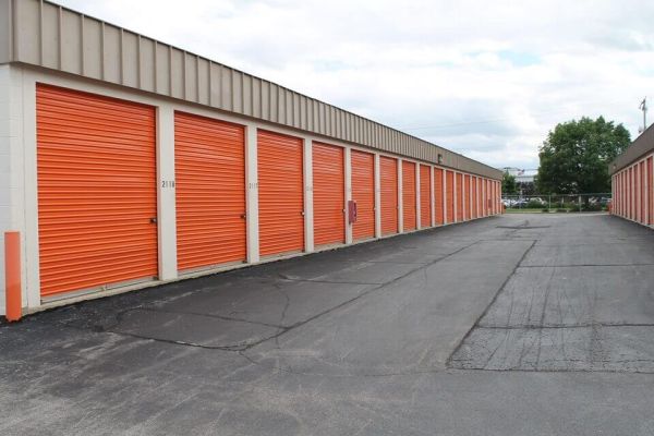 Public Storage - West Allis - 11122 W Lincoln Ave - 11122 W Lincoln Ave