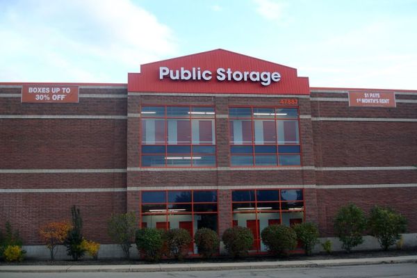 Public Storage - Canton - 47887 Michigan Ave - 47887 Michigan Ave