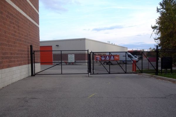 Public Storage - Canton - 47887 Michigan Ave - 47887 Michigan Ave