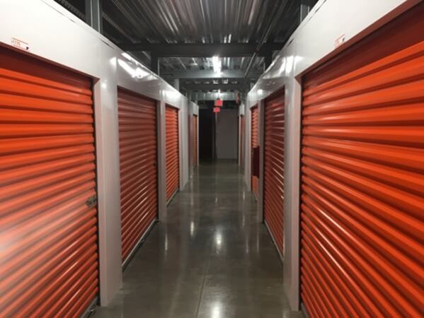 Public Storage - Huntersville - 10219 Bryton Corporate Center Dr - 10219 Bryton Corporate Center Dr