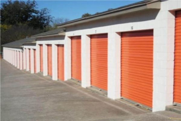 Public Storage - Oklahoma City - 4105 S May Ave - 4105 S May Ave