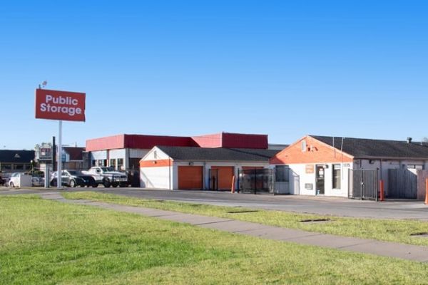 Public Storage - Wichita - 1175 S Rock Road - 1175 S Rock Road