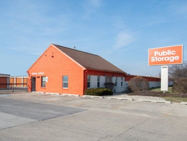 Public Storage - Broadview - 2040 S 25th Ave - 2040 S 25th Ave