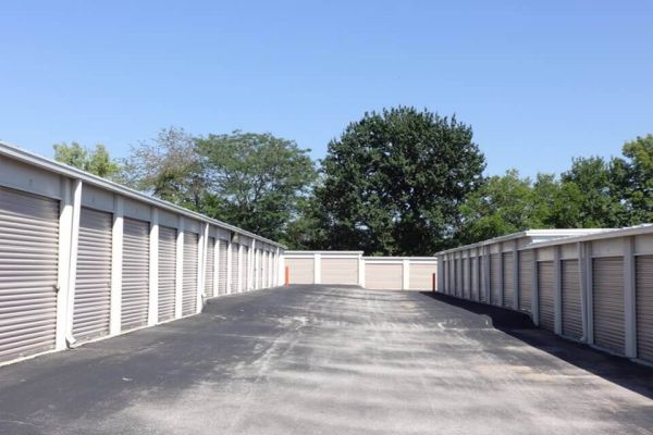 Public Storage - Overland Park - 12501 Hemlock Street - 12501 Hemlock Street
