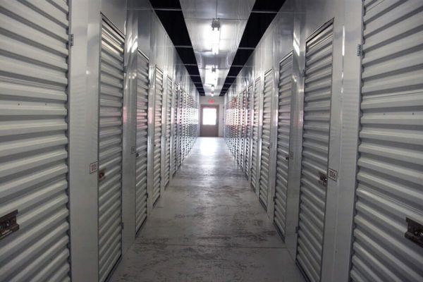 Public Storage - Memphis - 2130 Sycamore View Road - 2130 Sycamore View Road