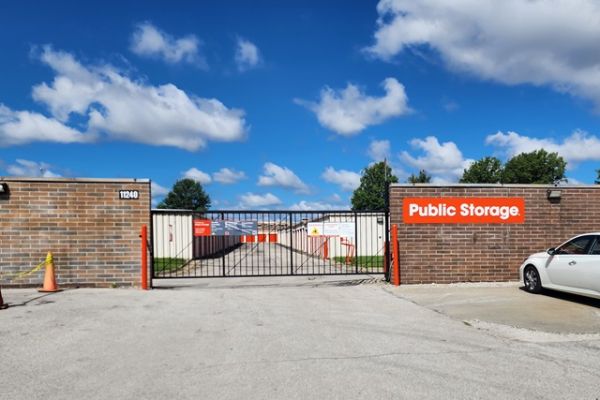 Public Storage - Overland Park - 11230 Mastin Street - 11230 Mastin Street