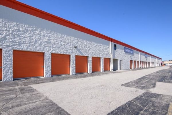 Public Storage - Chicago - 5778 N Northwest Hwy - 5778 N Northwest Hwy