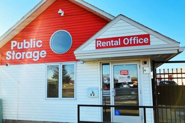 Public Storage - Brooklyn Park - 8517 Xylon Ave N - 8517 Xylon Ave N