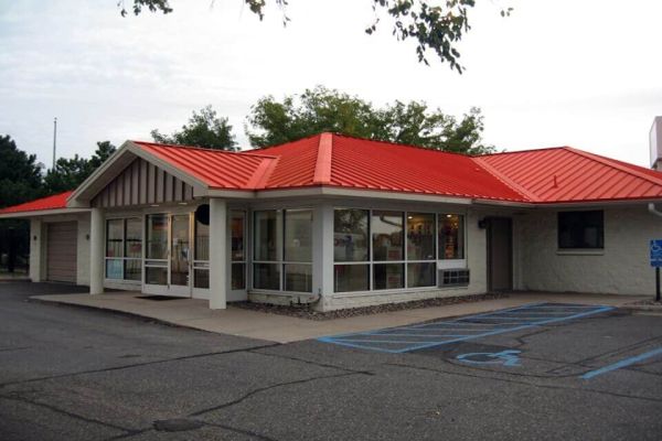 Public Storage - Brooklyn Park - 7800 73rd Ave N - 7800 73rd Ave N