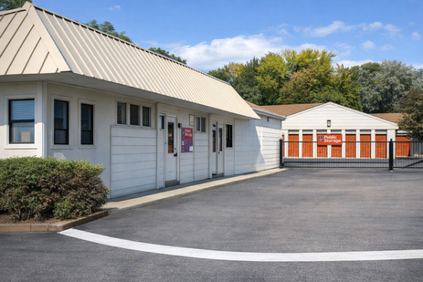 Public Storage - Denver - 6611 Leetsdale Dr - 6611 Leetsdale Dr