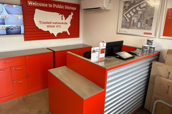Public Storage - Denver - 6611 Leetsdale Dr - 6611 Leetsdale Dr
