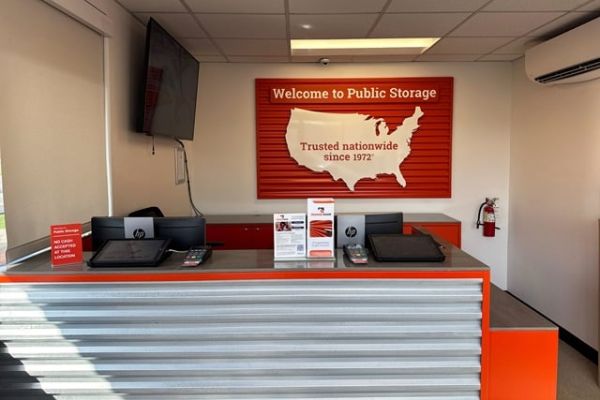 Public Storage - Milwaukee - 6676 W Appleton Ave - 6676 W Appleton Ave