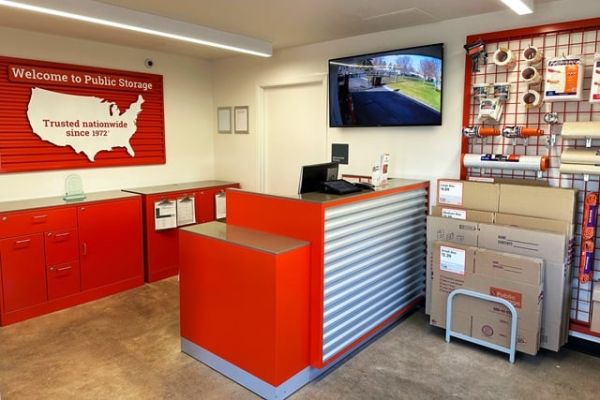 Public Storage - Apple Valley - 5900 148th Street W - 5900 148th Street  W