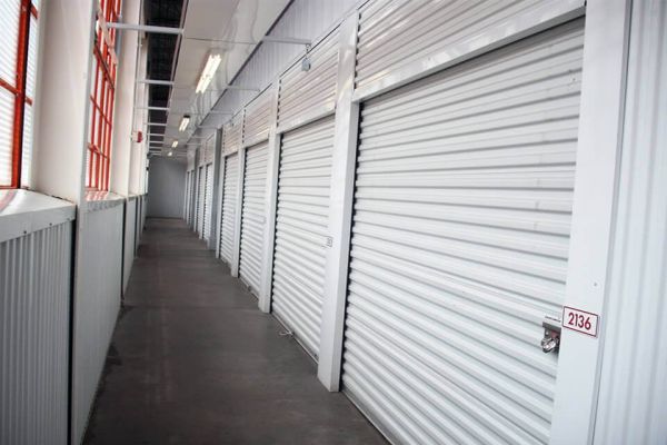 Public Storage - Memphis - 390 S Front Street - 390 S Front Street