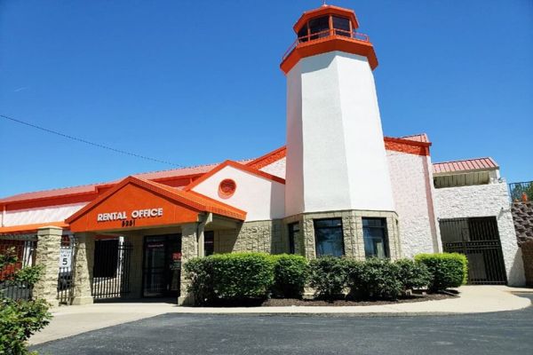 Public Storage - Antioch - 5251 Mount View Rd - 5251 Mount View Rd