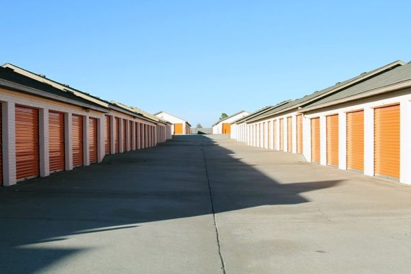 Public Storage - Moore - 905 SE 19th St - 905 SE 19th St