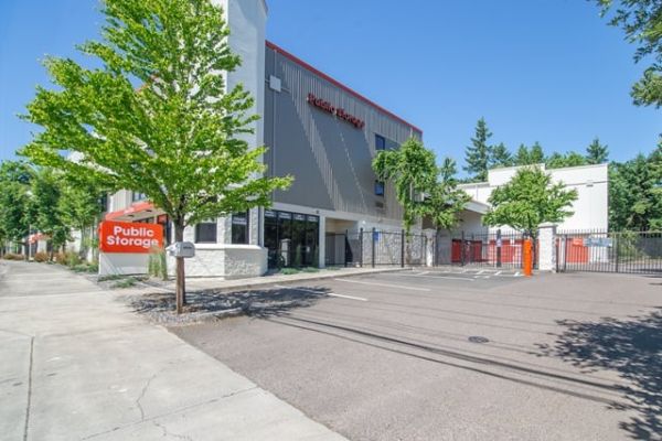 Public Storage - Portland - 10315 SW Barbur Blvd - 10315 SW Barbur Blvd