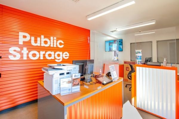 Public Storage - Phoenix - 11236 N 19th Ave - 11236 N 19th Ave