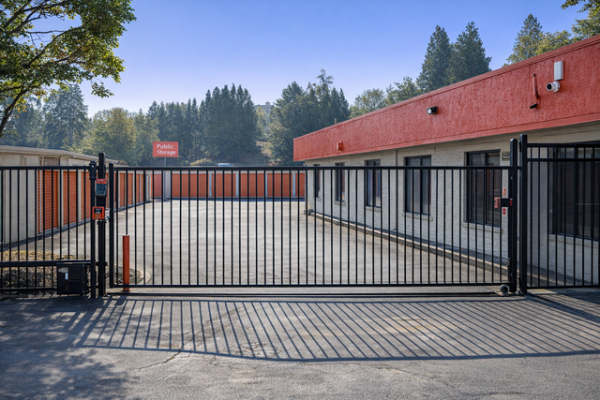 Public Storage - Milwaukie - 11800 SE 40th Ave - 11800 SE 40th Ave