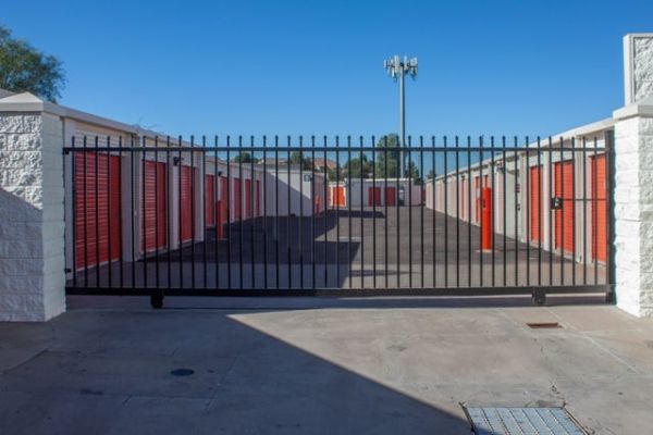 Public Storage - Gilbert - 750 N Cooper Rd - 750 N Cooper Rd