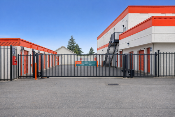 Public Storage - Portland - 6525 N Lombard Street - 6525 N Lombard Street