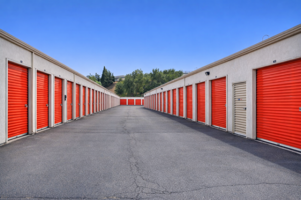 Public Storage - Portland - 1608 NE 92nd Ave - 1608 NE 92nd Ave