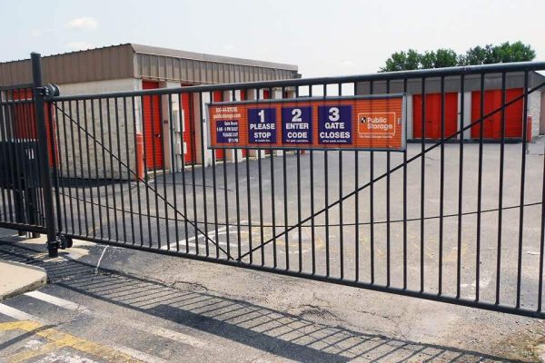 Public Storage - Cincinnati - 4070 Mt Carmel-Tobasco Road - 4070 Mt Carmel-Tobasco Road