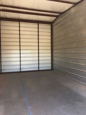Las Tierras Self Storage - 3009 North Zaragoza Road