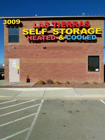 Las Tierras Self Storage - 3009 North Zaragoza Road