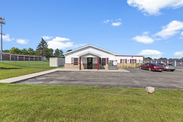 1-800-Self-Storage.com of Grand Blanc - 8134 Embury Road
