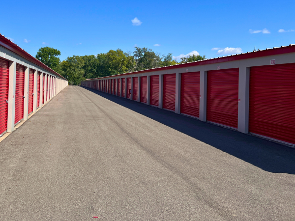 10 Federal Storage - 6th St - 3500 South 6th Street