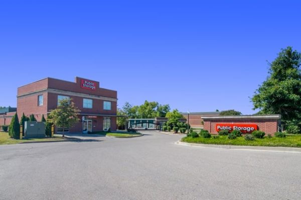 Public Storage - Collierville - 2065 E Winchester Bl - 2065 E Winchester Bl