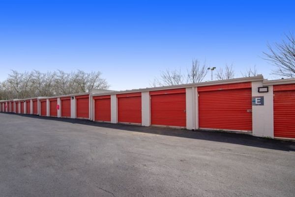 Public Storage - Hyattsville - 4318 Kenilworth Ave - 4318 Kenilworth Ave