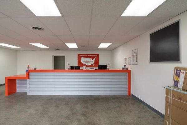 Public Storage - Newport News - 12600 Jefferson Ave - 12600 Jefferson Ave