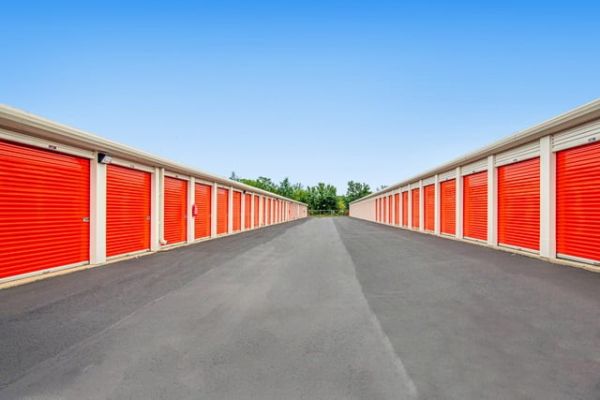 Public Storage - Cherry Hill - 6 Dobbs Lane - 6 Dobbs Lane