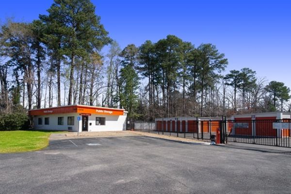 Public Storage - Newport News - 13410 Warwick Blvd - 13410 Warwick Blvd