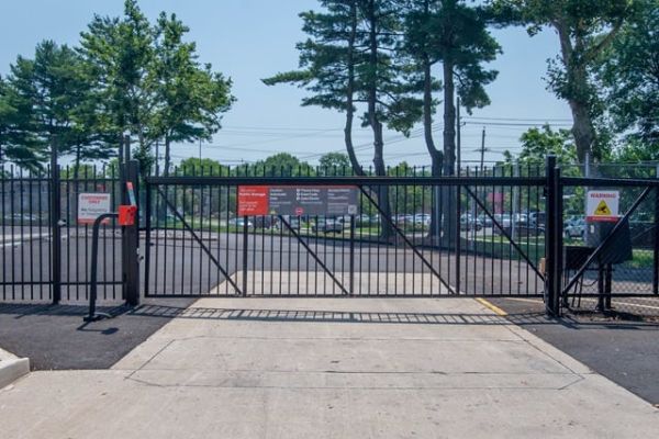 Public Storage - Trenton - 68 Groveville Road - 68 Groveville Road