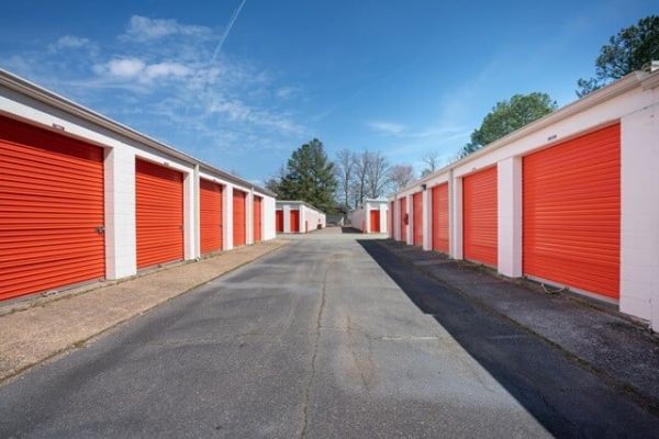 Public Storage - Yorktown - 7430 George Washington Memorial Hwy - 7430 George Washington Memorial Hwy