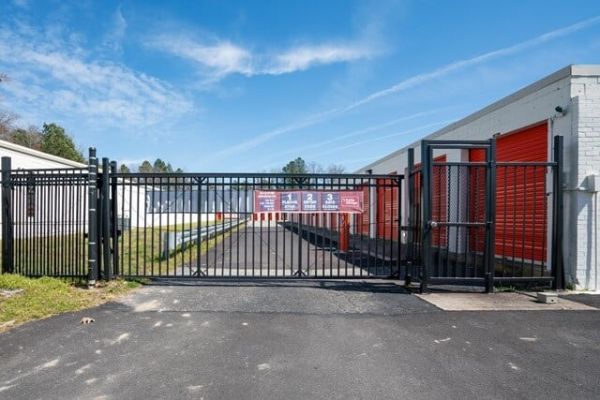 Public Storage - Yorktown - 7430 George Washington Memorial Hwy - 7430 George Washington Memorial Hwy