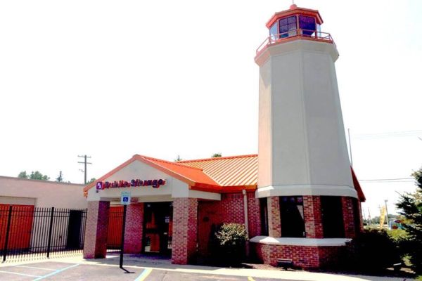 Public Storage - Canton - 45229 Michigan Ave - 45229 Michigan Ave